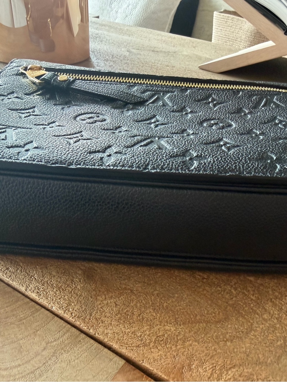 Louis Vuitton Black Pochette Métis Monogram Crossbody - Picture 8 of 8